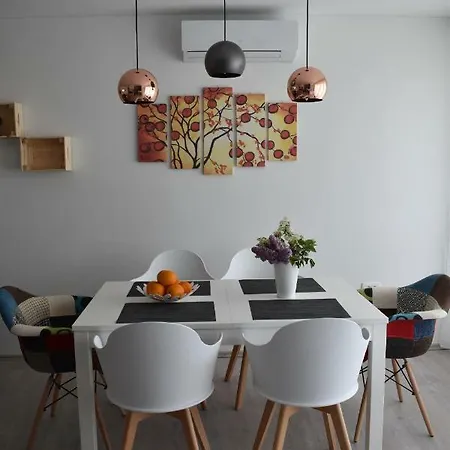 Valkane Apartment